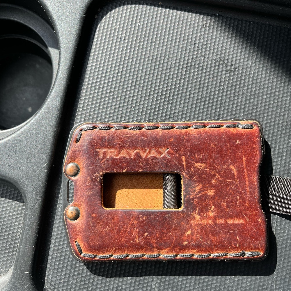 Trayvax Rugged Durable Wallet - Picture 3 of 16